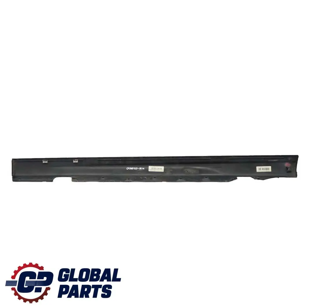BMW E46 M Sport Faldon lateral derecho Panel De patada Schwarz 2 - 668 - SKU 0002127-SCH - Número de pieza 0002127