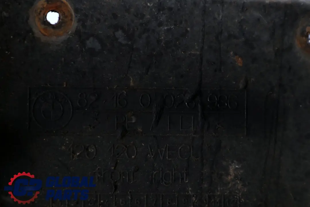 Paraspruzzi anteriore 000 per BMW X5 Serie E53 con numero di parte 0004466 BMW X5 Serie E53 Paraspruzzi anteriore 000 - SKU 4466 - Numero di parte 0004466