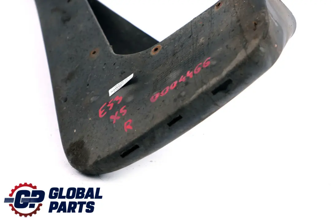 Mudflap Delantero 000 para BMW Serie X5 E53 con número de pieza 0004466 BMW Serie X5 E53 Mudflap Delantero 000 - SKU 4466 - Número de pieza 0004466