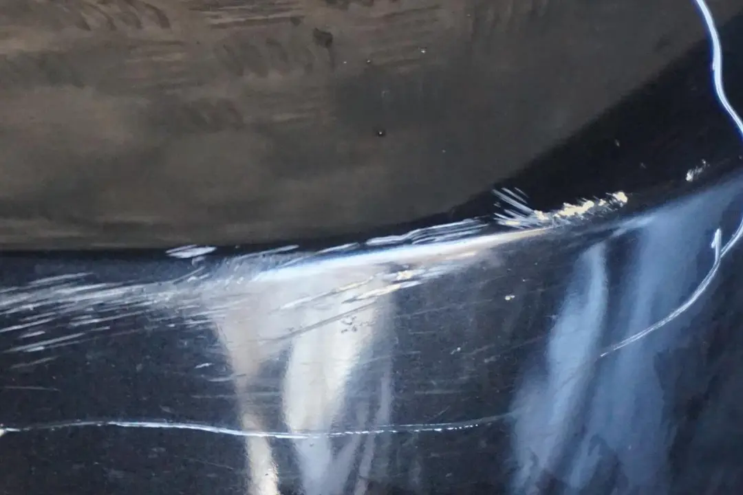 Zderzak przedni przód black saphire do BMW E53 X5 o numerze 0010150 BMW E53 X5 Zderzak przedni przód black saphire - SKU 0010150-BS1 - Numer Części 0010150