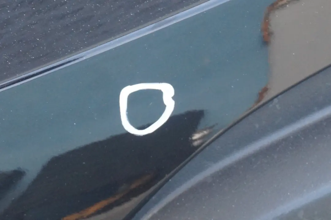 Zderzak przedni przód schwarz II 668 do BMW E53 X5 o numerze 10150 BMW E53 X5 Zderzak przedni przód schwarz II 668 - SKU 0010150-SCH1 - Numer Części 10150