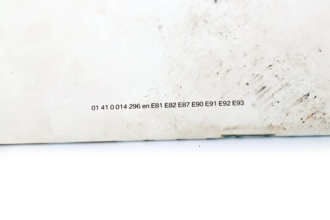 BMW 1 3 Series E87 E90 E91 Service Booklet 0141 - SKU 0011972-2 - Part number 0011972
