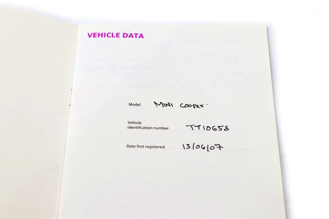 Service Booklet Owner's Handbook Pouch Case Wallet Set to BMW Mini Cooper 4 R56 with Part number 0013283 BMW Mini Cooper 4 R56 Service Booklet Owner's Handbook Pouch Case Wallet Set - SKU 0013283-4 - Part number 0013283