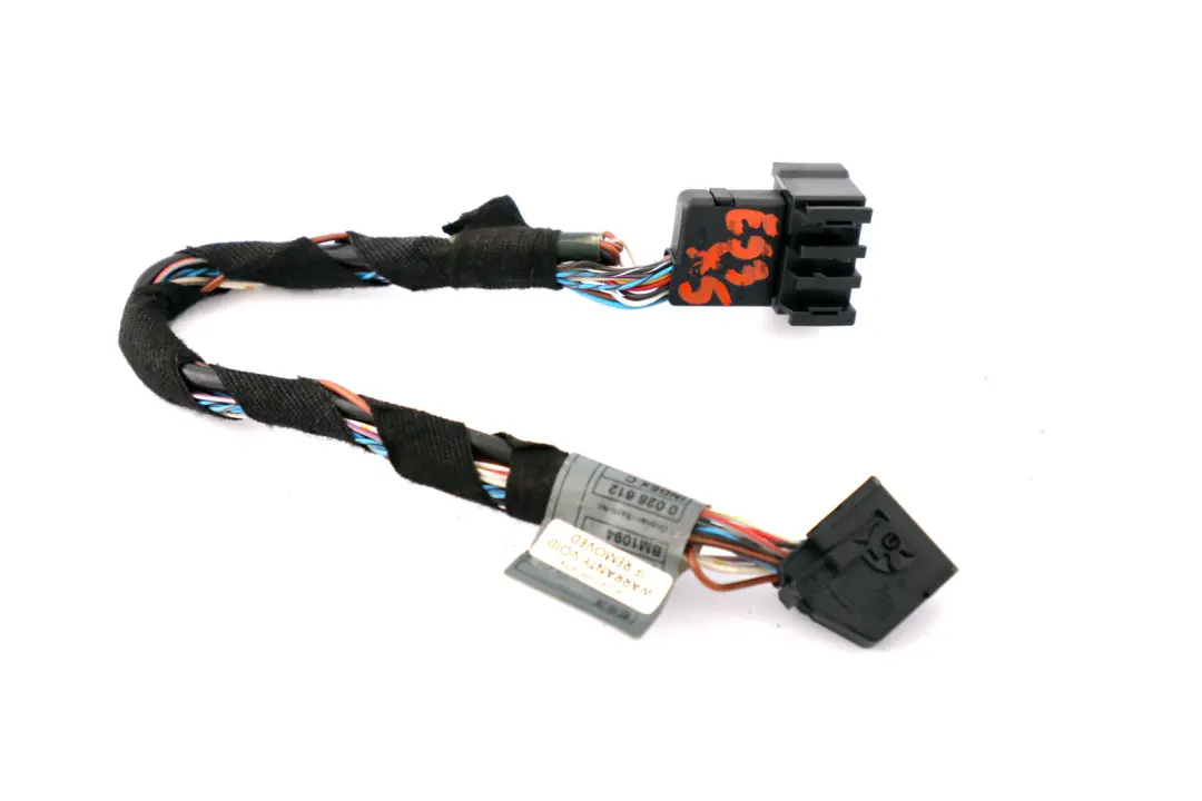 Mobile Telephone Cable Adapter 00 to BMW 5 X5 Series E39 E53 with Part number 0025612 BMW 5 X5 Series E39 E53 Mobile Telephone Cable Adapter 00 - SKU 25612 - Part number 0025612