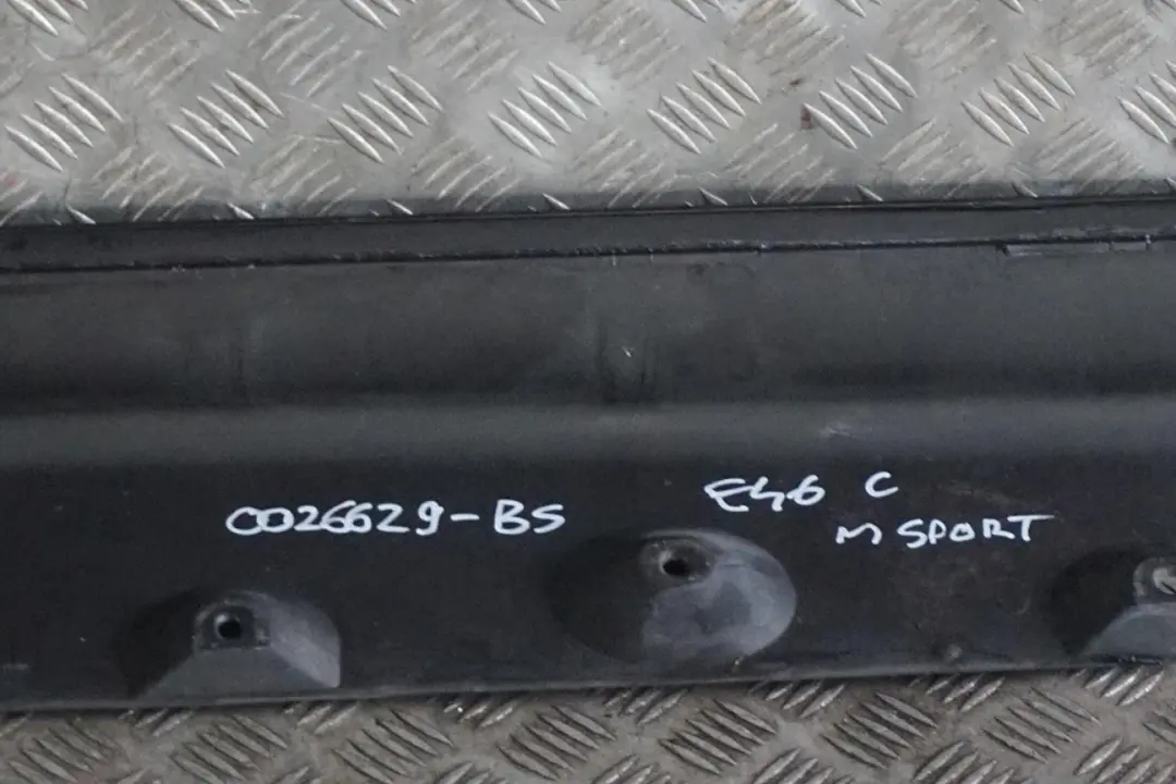 Left N/S Side Sill Skirt Kick Panel Black Sapphire - 475 to BMW 3 E46 M Sport with Part number 0026629 BMW 3 E46 M Sport Left N/S Side Sill Skirt Kick Panel Black Sapphire - 475 - SKU 0026629-BS - Part number 0026629