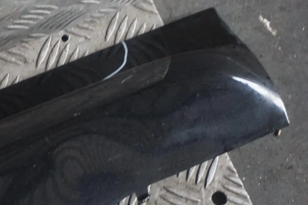 Left N/S Side Sill Skirt Kick Panel Black Sapphire - 475 to BMW 3 E46 M Sport with Part number 0026629 BMW 3 E46 M Sport Left N/S Side Sill Skirt Kick Panel Black Sapphire - 475 - SKU 0026629-BS - Part number 0026629