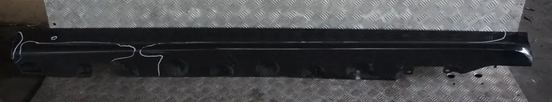 Left N/S Side Sill Skirt Kick Panel Black Sapphire - 475 to BMW 3 E46 M Sport with Part number 0026629 BMW 3 E46 M Sport Left N/S Side Sill Skirt Kick Panel Black Sapphire - 475 - SKU 0026629-BS - Part number 0026629