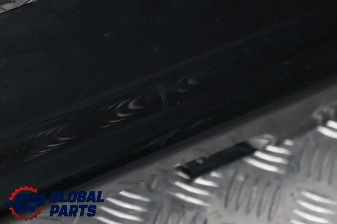 Schwellerleiste Schweller Rechts Black Sapphire Schwarz 475 für BMW 3 E46 M Sport mit Teilenummer 0026630 BMW 3 E46 M Sport Schwellerleiste Schweller Rechts Black Sapphire Schwarz 475 - SKU 0026630-BS - Teilenummer 0026630