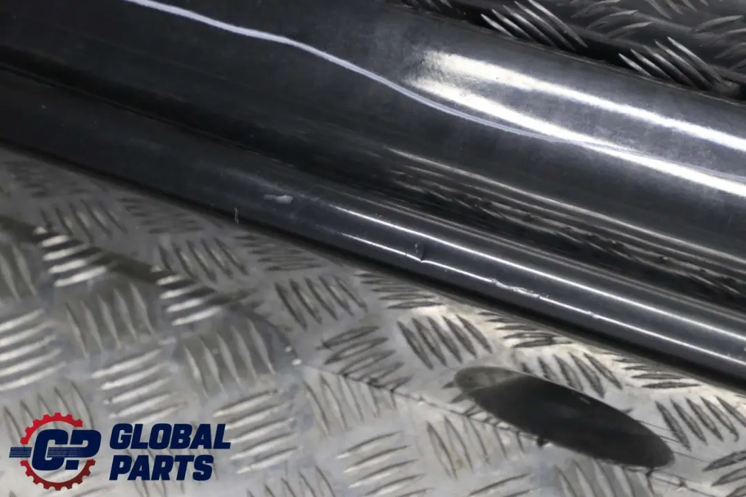 Schwellerleiste Schweller Rechts Black Sapphire Schwarz 475 für BMW 3 E46 M Sport mit Teilenummer 0026630 BMW 3 E46 M Sport Schwellerleiste Schweller Rechts Black Sapphire Schwarz 475 - SKU 0026630-BS - Teilenummer 0026630