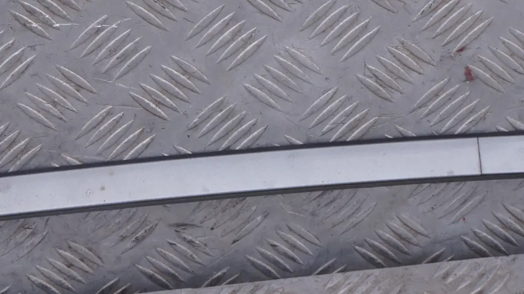 BMW 3 Series E46 Compact Right Roof Moulding Trim O/S Silbergrau Silver Grey - SKU 0027454-SBG - Part number 0027454