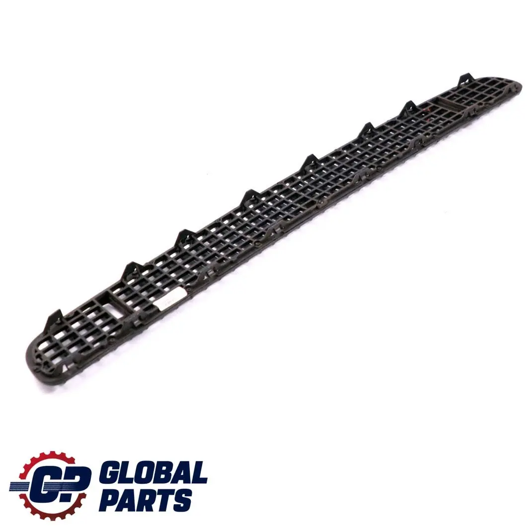 Front Bumper Trim Grille Panel Oxfordgruen Green - 430 to BMW 3 E46 Saloon Touring with Part number 0030739 BMW 3 E46 Saloon Touring Front Bumper Trim Grille Panel Oxfordgruen Green - 430 - SKU 0030739-OXF - Part number 0030739