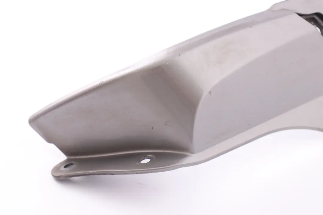 Osłona nakładka ramka lampy lewy tył do BMW E85 Z4 o numerze 0031017 BMW E85 Z4 Osłona nakładka ramka lampy lewy tył - SKU 0031017-STR - Numer Części 0031017