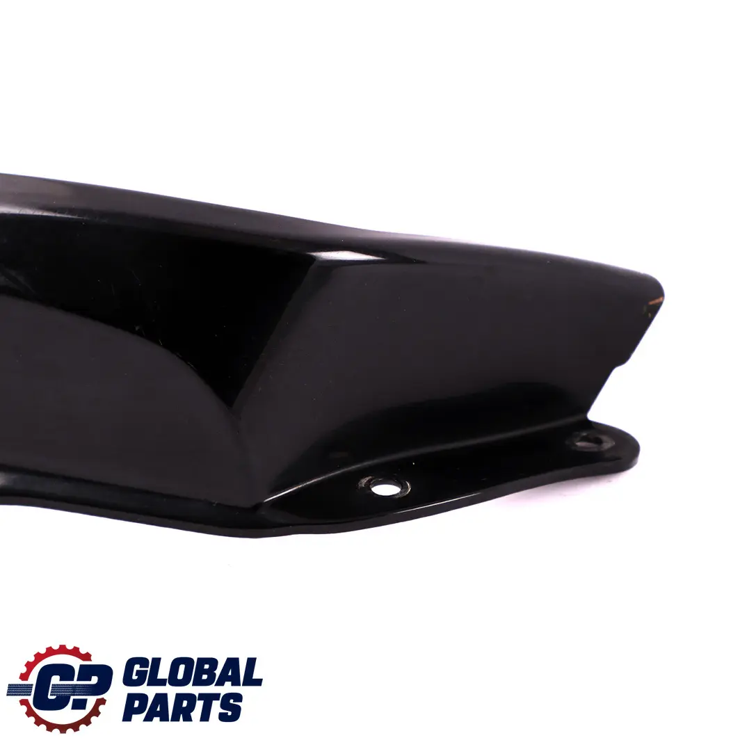 Rahmenabdeckung Licht hinten rechts Schwarz Sapphire für BMW Z4 E85 mit Teilenummer 0031018 BMW Z4 E85 Rahmenabdeckung Licht hinten rechts Schwarz Sapphire - SKU 0031018-BS - Teilenummer 0031018