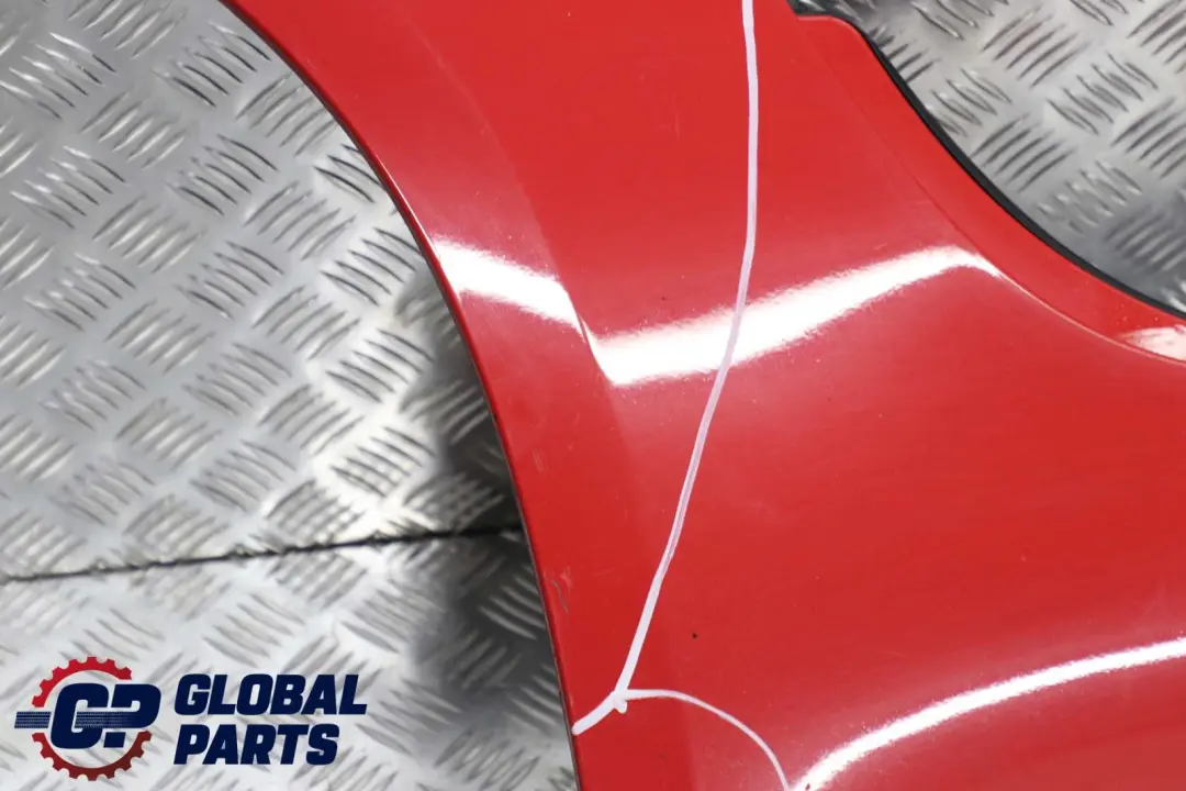 Listello Portiera Destra Rosso Chiaro Rosso - 314 per BMW Z4 E85 E86 con numero di parte 0031108 BMW Z4 E85 E86 Listello Portiera Destra Rosso Chiaro Rosso - 314 - SKU 0031108-HELL - Numero di parte 0031108
