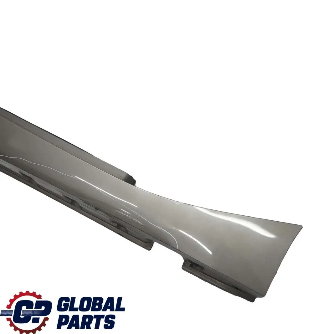 Derecha O / Sill Tira Falda Kick Panel Sterlinggrau Gris - 472 para BMW Z4 E85 E86 3 con número de pieza 0031108 BMW Z4 E85 E86 3 Derecha O / Sill Tira Falda Kick Panel Sterlinggrau Gris - 472 - SKU 0031108-STG3 - Número de pieza 0031108
