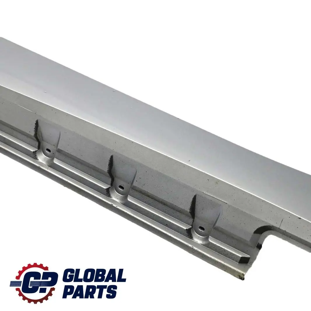 Reihe E85 E86 4 Schwellerleiste Rechts Titansilber Titan Silber - 354 für BMW Z4 mit Teilenummer 0031108 BMW Z4 Reihe E85 E86 4 Schwellerleiste Rechts Titansilber Titan Silber - 354 - SKU 0031108-TS4 - Teilenummer 0031108