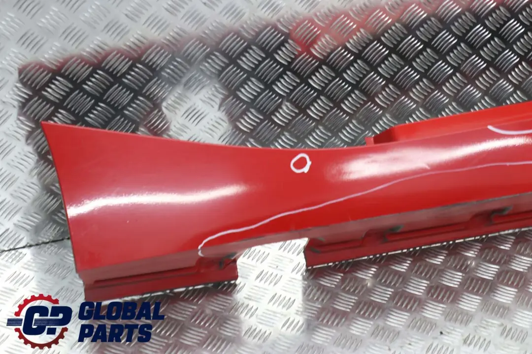 Izquierda Sill Tira Faldon Lateral Panel Hellrot Rojo Brillante para BMW Z4 E85 E86 con número de pieza 0031109 BMW Z4 E85 E86 Izquierda Sill Tira Faldon Lateral Panel Hellrot Rojo Brillante - SKU 0031109-HELL1 - Número de pieza 0031109