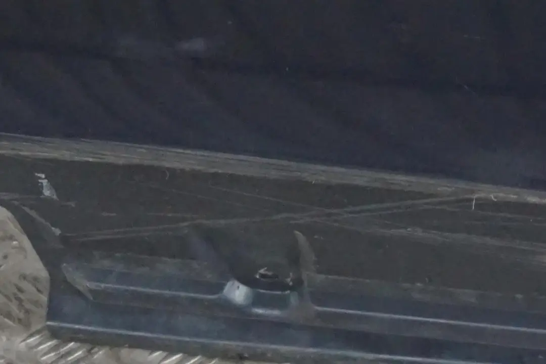 Left N/S Sill Strip Side Skirt Panel Toledoblau Blue - 482 to BMW Z4 E85 E86 with Part number 0031109 BMW Z4 E85 E86 Left N/S Sill Strip Side Skirt Panel Toledoblau Blue - 482 - SKU 0031109-TDB - Part number 0031109