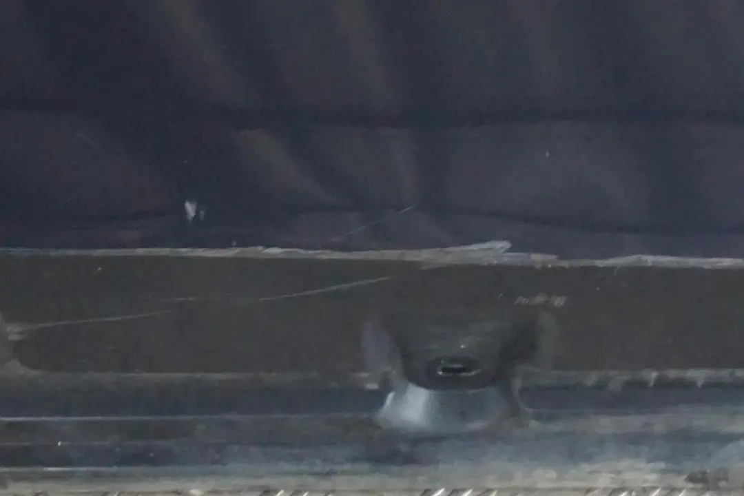 BMW Z4 E85 E86 Izquierda Sill Tira lateral faldon Panel Toledoblau Azul - 482 - SKU 0031109-TDB - Número de pieza 0031109