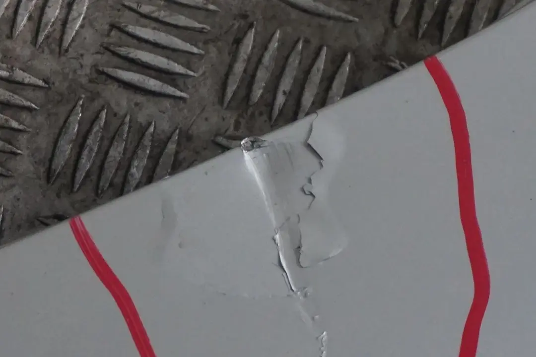 BMW Z4 E85 E86 Listello Portiera Gonna SX Argento-Titanio Argento - 354 - SKU 0031109-TS1 - Numero di parte 0031109