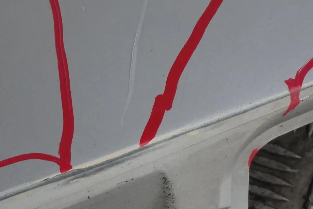 BMW Z4 E85 E86 Left N/S Sill Strip Side Skirt Panel Titansilber Silver - 354 - SKU 0031109-TS1 - Part number 0031109