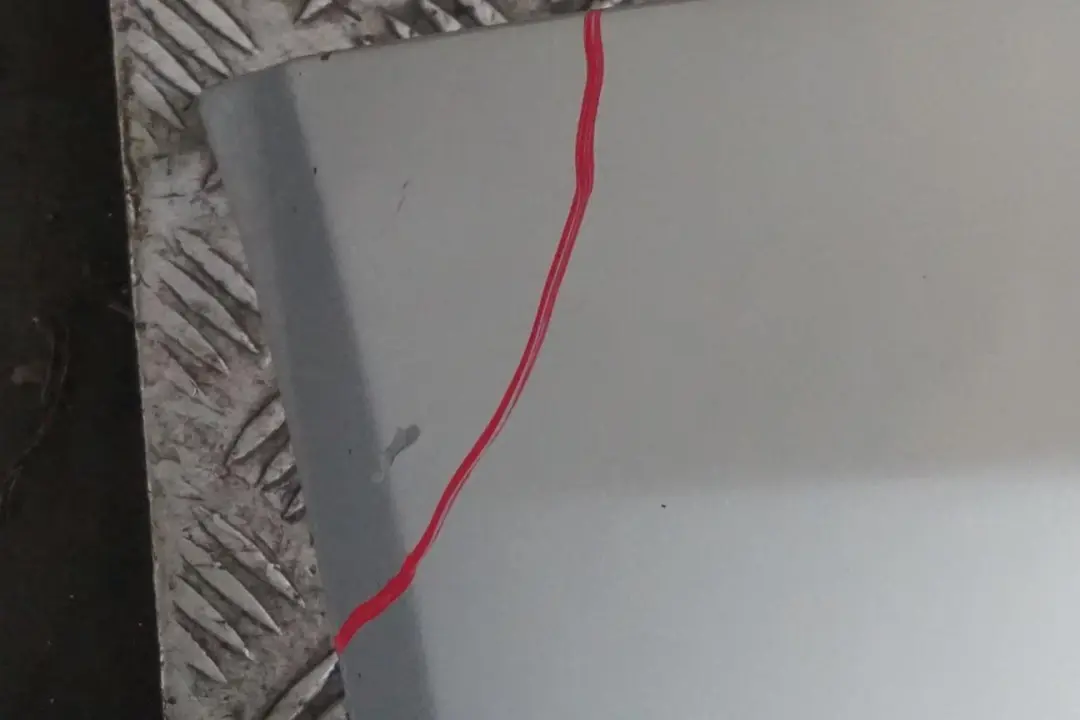 Bumper Trim Panel Titansilber Silver - 354 to BMW Z4 Series E85 Convertible Rear with Part number 0034437 BMW Z4 Series E85 Convertible Rear Bumper Trim Panel Titansilber Silver - 354 - SKU 0031136-TS1 - Part number 0034437