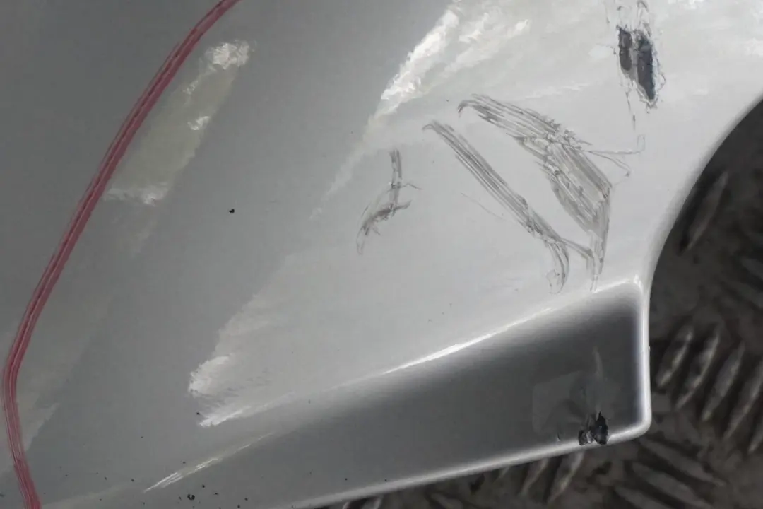 Bumper Trim Panel Titansilber Silver - 354 to BMW Z4 Series E85 Convertible Rear with Part number 0034437 BMW Z4 Series E85 Convertible Rear Bumper Trim Panel Titansilber Silver - 354 - SKU 0031136-TS1 - Part number 0034437