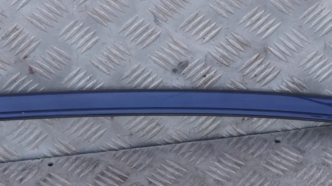 Left Roof Moulding Railing Gutter Rail N/S Interlagos Blue to BMW 5 Series E60 with Part number 0031141 BMW 5 Series E60 Left Roof Moulding Railing Gutter Rail N/S Interlagos Blue - SKU 0031141-INT - Part number 0031141