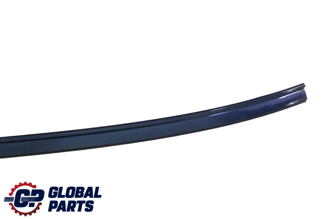 Modanatura Tetto Sinistro Ringhiera Mysticblau Mystic A07 Blu per BMW E60 con numero di parte 7070195 BMW E60 Modanatura Tetto Sinistro Ringhiera Mysticblau Mystic A07 Blu - SKU 0031141-MYS - Numero di parte 7070195