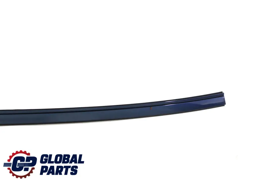 Moulure de toit droite - Rails de fixation Mysticblau Mystic Blue A07 pour BMW E60 - à propos du numéro de pièce 7070196 BMW E60 - Moulure de toit droite - Rails de fixation Mysticblau Mystic Blue A07 - SKU 0031142-MYS - Numéro de pièce 7070196