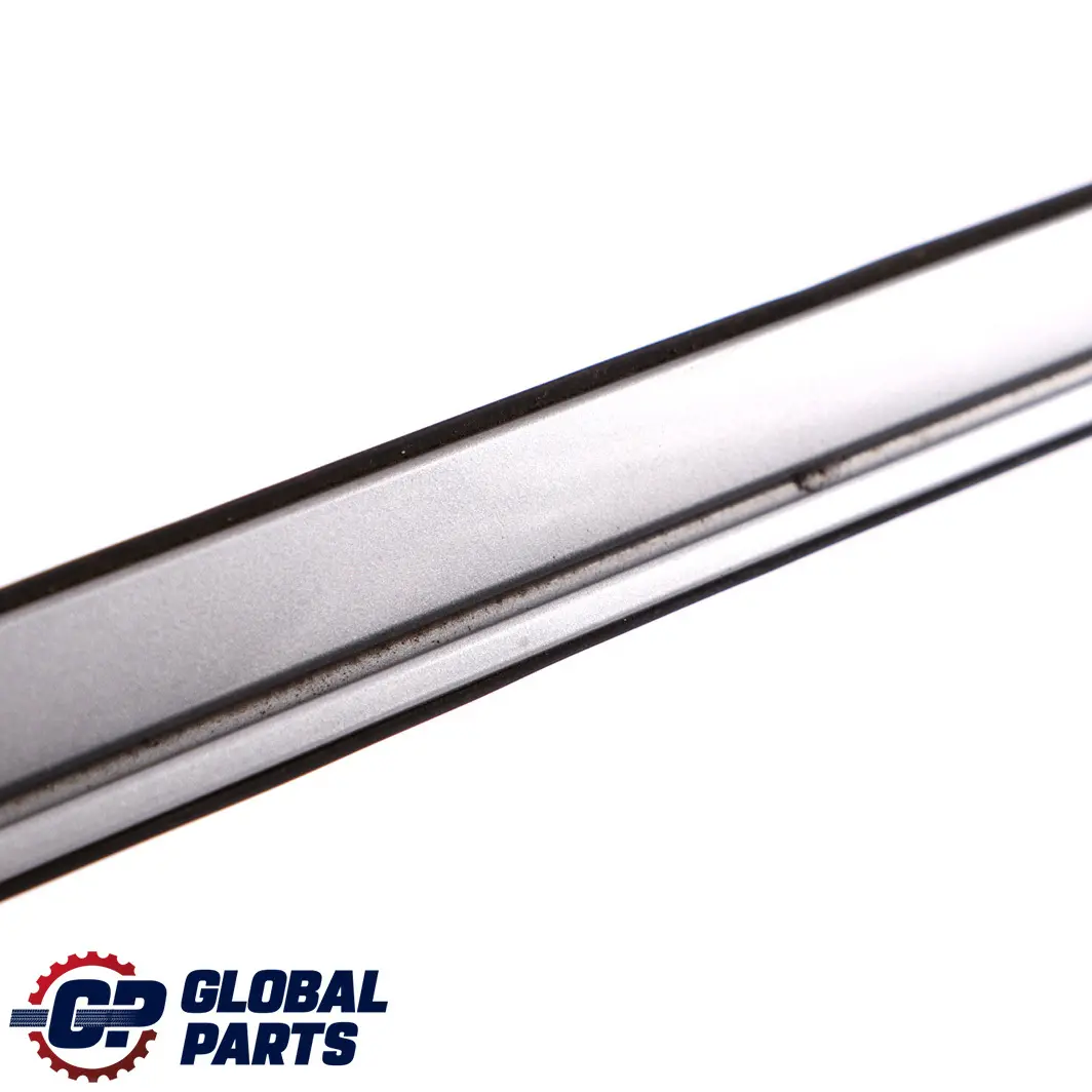 Right Roof Moulding Railing Rail O/S Silbergrau Silver Grey to BMW E60 with Part number 7070196 BMW E60 Right Roof Moulding Railing Rail O/S Silbergrau Silver Grey - SKU 0031142-SBG - Part number 7070196
