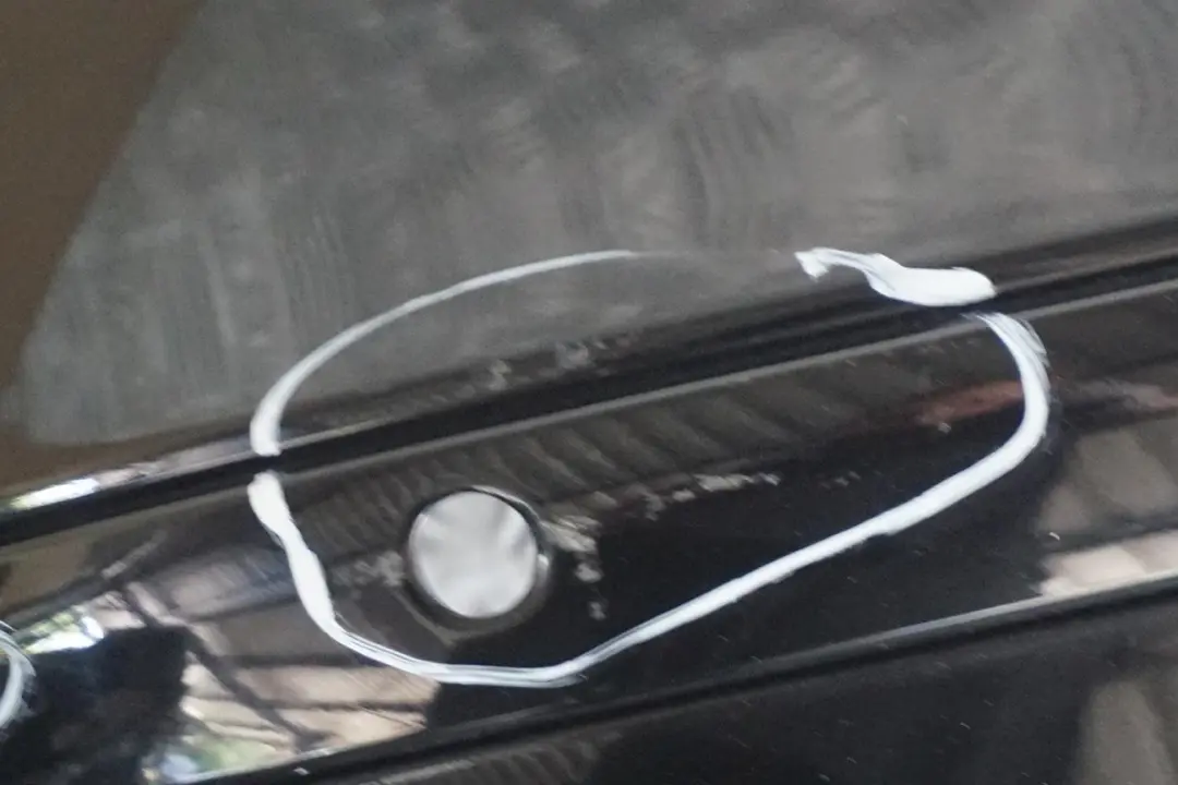 Trim Panel Bumper Rear PDC Black Sapphire Metallic - 475 to BMW 1 Series 1 E87 with Part number 0032630 BMW 1 Series 1 E87 Trim Panel Bumper Rear PDC Black Sapphire Metallic - 475 - SKU 0032630-BS1 - Part number 0032630