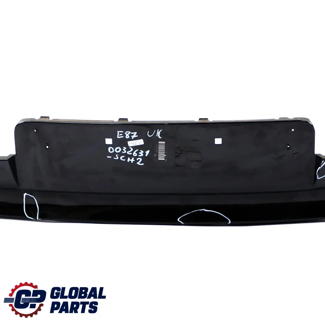 BMW E87 2 Parachoques Trasero Inferior Del Panel De Ajuste Schwarz 2 Negro - 668 - SKU 0032631-SCH2 - Número de pieza 0032631