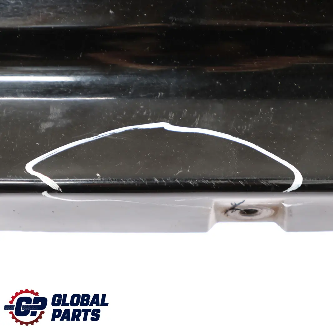 BMW E87 2 Parachoques Trasero Inferior Del Panel De Ajuste Schwarz 2 Negro - 668 - SKU 0032631-SCH2 - Número de pieza 0032631