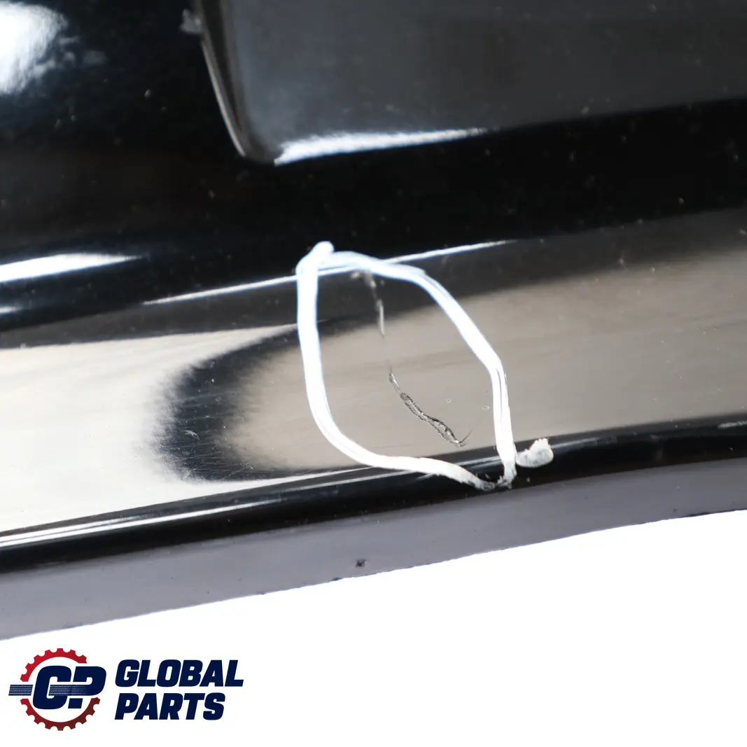 BMW E87 2 Parachoques Trasero Inferior Del Panel De Ajuste Schwarz 2 Negro - 668 - SKU 0032631-SCH2 - Número de pieza 0032631
