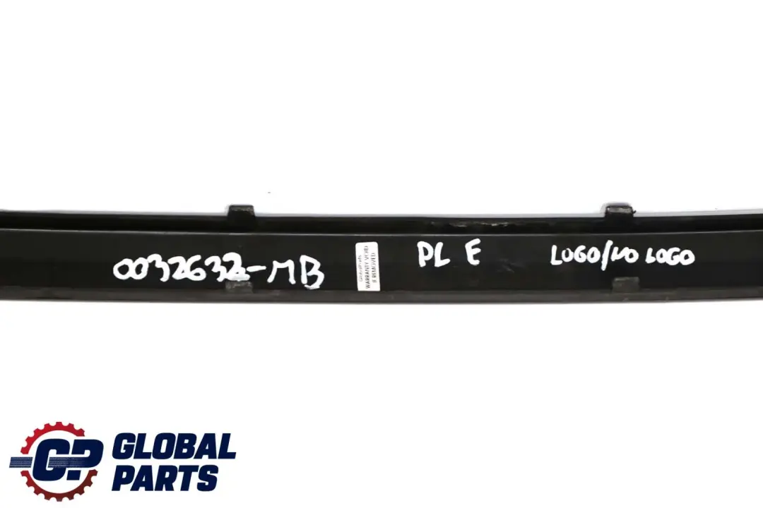 BMW 1 E87 Choc-Receveur Performance Centre Revetement Bleu Monaco Bleu - A35 - SKU 0032632-MB - Numéro de pièce 0032632