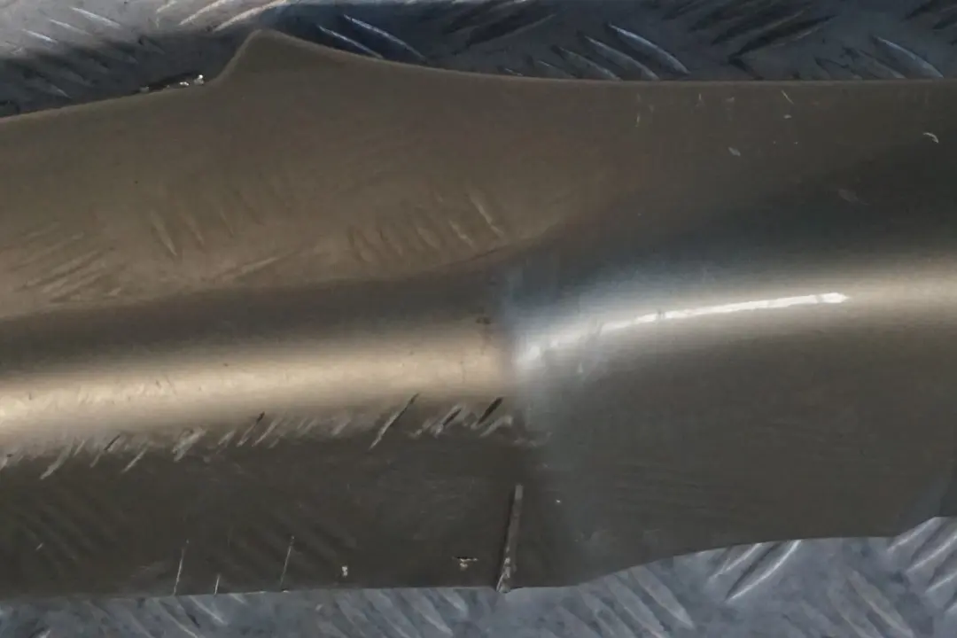 Paraurti Frontale Basso Carenatura Sonora Metallizzato - A23 per BMW E87 con numero di parte 0032636 BMW E87 Paraurti Frontale Basso Carenatura Sonora Metallizzato - A23 - SKU 0032636-SON - Numero di parte 0032636