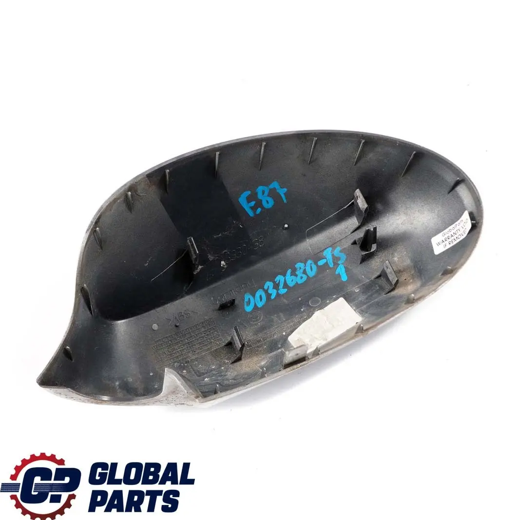 Destra Tappo Specchio Copertura Argento-Titanio Argento per BMW E87 con numero di parte 0032680 BMW E87 Destra Tappo Specchio Copertura Argento-Titanio Argento - SKU 0032680-TS1 - Numero di parte 0032680