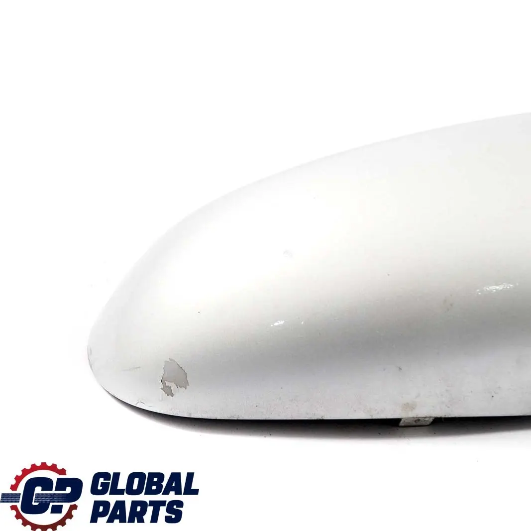 Cache droit peint Silver 354 pour BMW 1 Serie 1 E87 à propos du numéro de pièce 0032680 BMW 1 Serie 1 E87 Cache droit peint Silver 354 - SKU 0032680-TS1 - Numéro de pièce 0032680