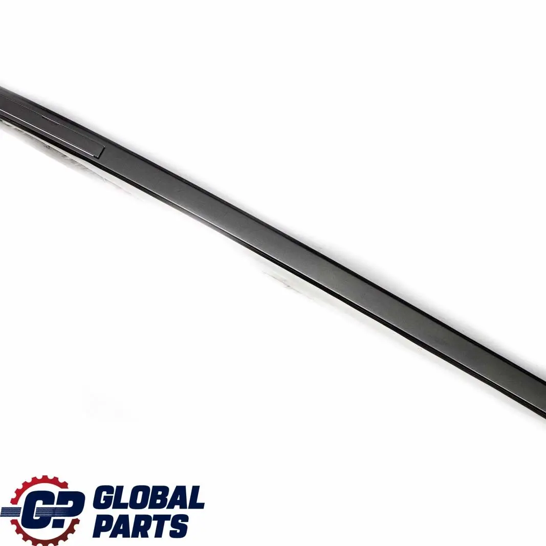 Moldura de Techo Izquierda Railing Sparkling Graphite A22 para BMW E81 E87 con número de pieza 51130032701 BMW E81 E87 Moldura de Techo Izquierda Railing Sparkling Graphite A22 - SKU 0032701-SG - Número de pieza 51130032701