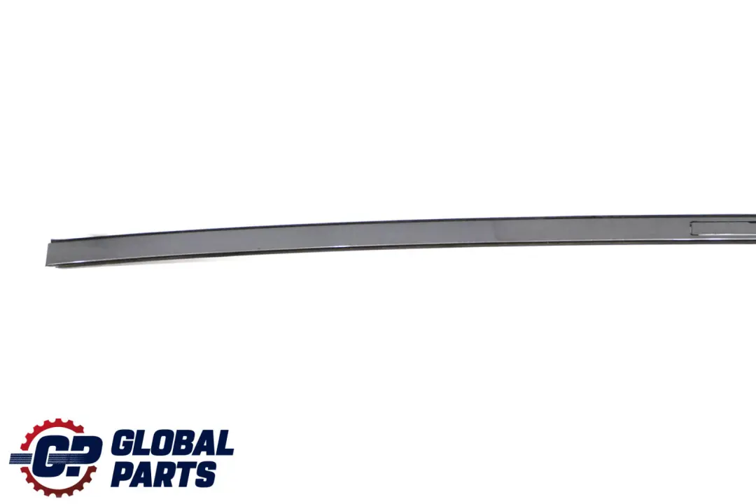 Modanatura Tetto Verniciato Destra Frizzante Grafite A22 per BMW E81 E87 con numero di parte 51130032702 BMW E81 E87 Modanatura Tetto Verniciato Destra Frizzante Grafite A22 - SKU 0032702-SG - Numero di parte 51130032702