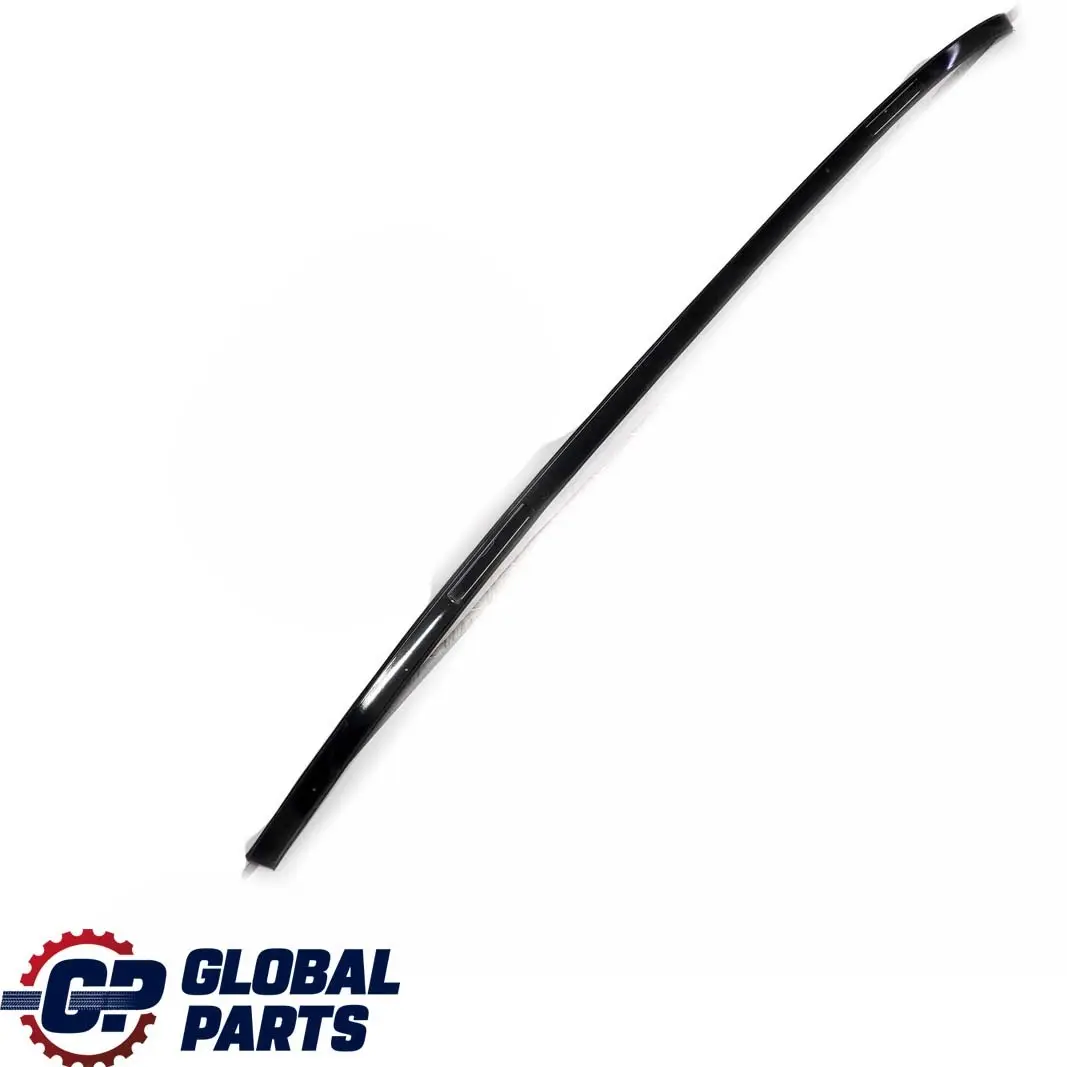 Techo Derecho Moldura Railing Trim Negro Zafiro Metalico para BMW E90 con número de pieza 51130032752 BMW E90 Techo Derecho Moldura Railing Trim Negro Zafiro Metalico - SKU 0032752-BS - Número de pieza 51130032752