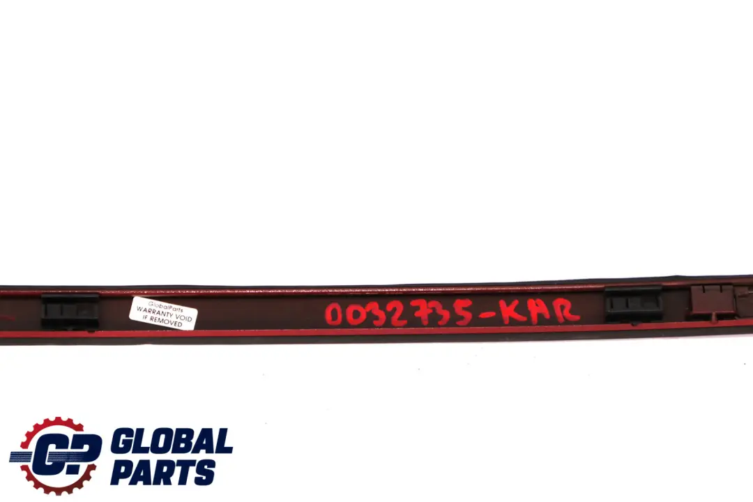Tetto Sinistro Modanatura Ringhiera Trim Karmesinrot Rosso Cremisi per BMW E90 con numero di parte 0032753 BMW E90 Tetto Sinistro Modanatura Ringhiera Trim Karmesinrot Rosso Cremisi - SKU 0032753-KAR - Numero di parte 0032753