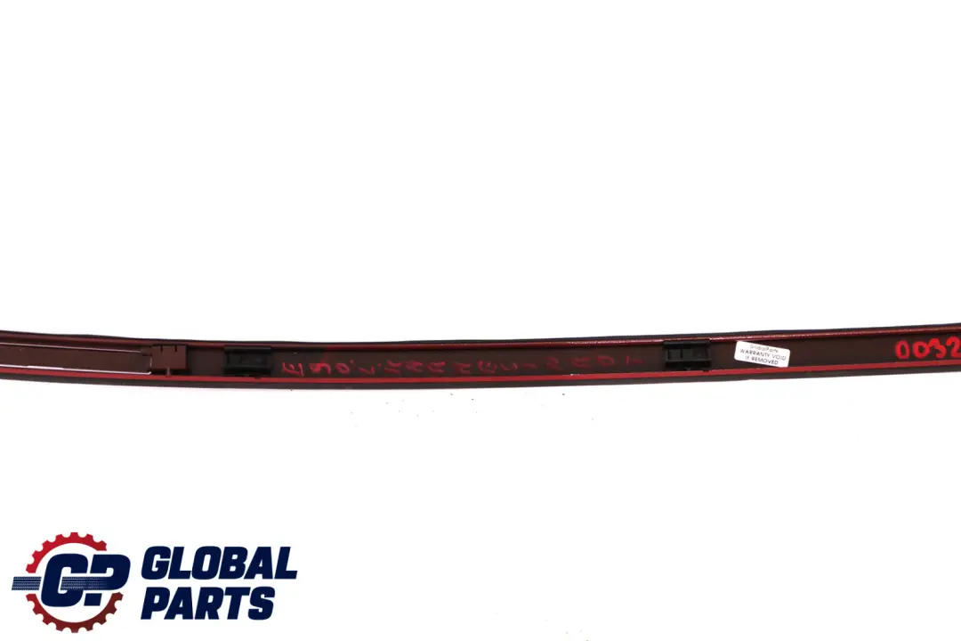 Techo Izquierdo Moldura Barandilla Trim Karmesinrot Rojo Carmesi para BMW E90 con número de pieza 0032753 BMW E90 Techo Izquierdo Moldura Barandilla Trim Karmesinrot Rojo Carmesi - SKU 0032753-KAR - Número de pieza 0032753