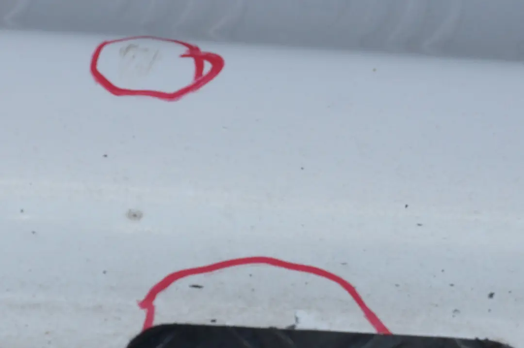 Sill Strip Side Skirt Right O/S Alpinweiss Alpine White to BMW 3 Series E90 E91 with Part number 0032950 BMW 3 Series E90 E91 Sill Strip Side Skirt Right O/S Alpinweiss Alpine White - SKU 0032950-AW - Part number 0032950