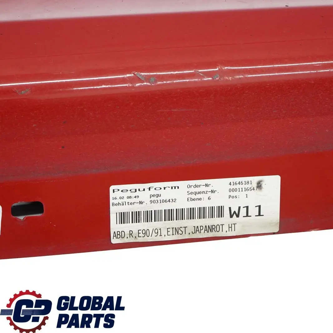 Sill Strip Faldon Lateral Derecho Japanrot Rojo - 438 para BMW E90 E91 con número de pieza 0032950 BMW E90 E91 Sill Strip Faldon Lateral Derecho Japanrot Rojo - 438 - SKU 0032950-JR1 - Número de pieza 0032950