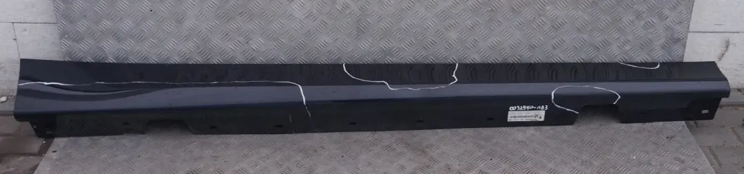 listwa nakładka próg prawy monacoblau A35 do BMW E90 o numerze 0032950 BMW E90 listwa nakładka próg prawy monacoblau A35 - SKU 0032950-MB3 - Numer Części 0032950