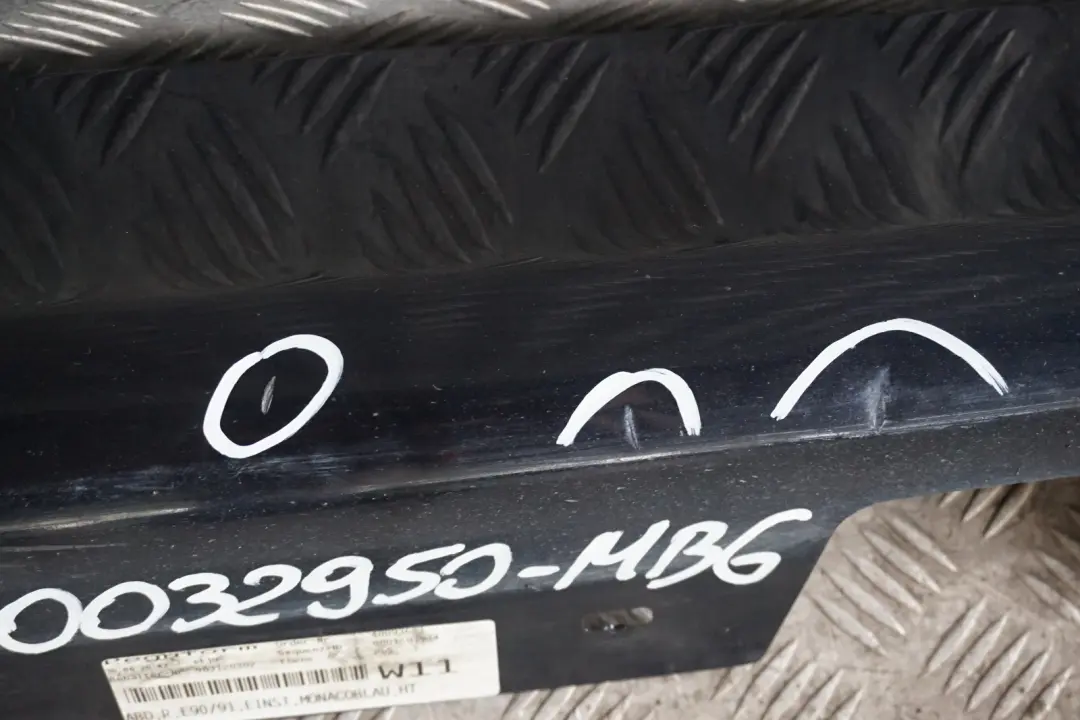 Schwellerleiste Blende Schweller rechts Monacoblau Blau für BMW 3 er 6 E90 E91 mit Teilenummer 0032950 BMW 3 er 6 E90 E91 Schwellerleiste Blende Schweller rechts Monacoblau Blau - SKU 0032950-MB6 - Teilenummer 0032950