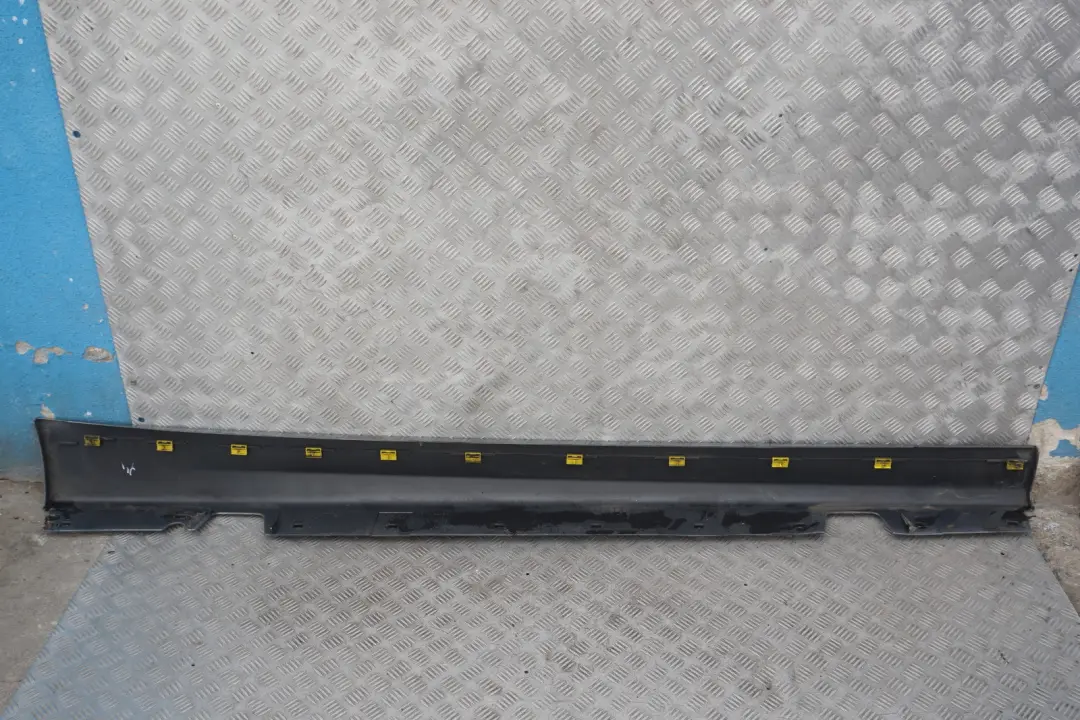 listwa nakładka próg lewy arktis A34 do BMW E90 o numerze 0032951 BMW E90 listwa nakładka próg lewy arktis A34 - SKU 0032951-AM10 - Numer Części 0032951