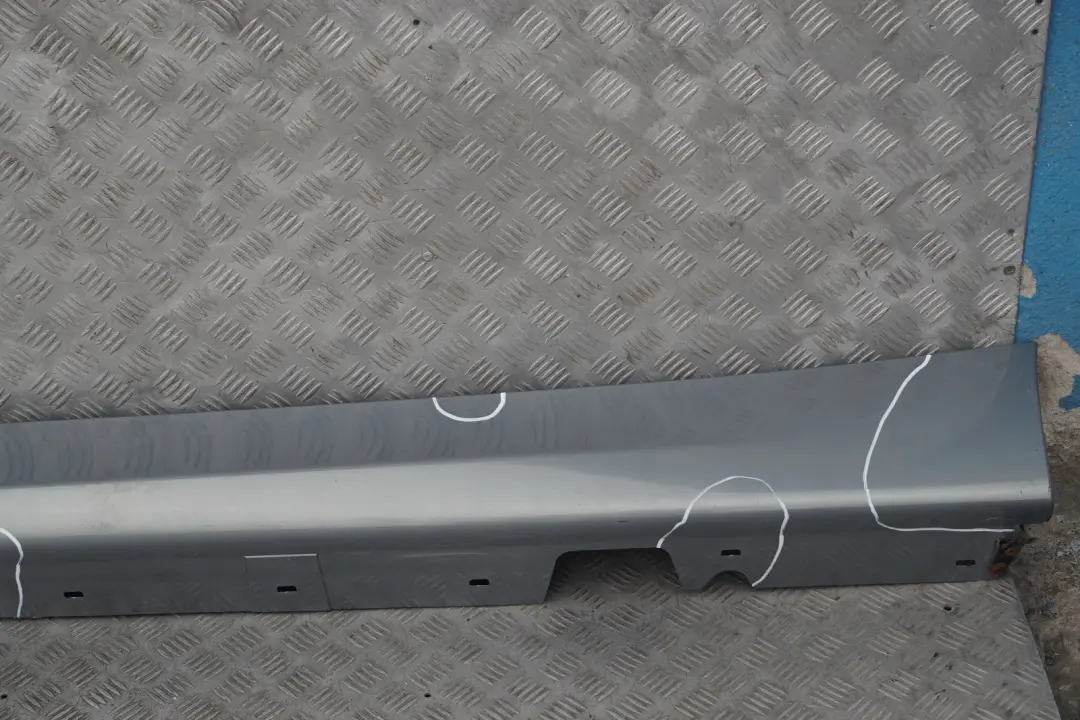 Faldón lateral izquierdo Arktis Metalizado - A34 para BMW 3 SERIES 10 E90 E91 con número de pieza 0032951 BMW 3 SERIES 10 E90 E91 Faldón lateral izquierdo Arktis Metalizado - A34 - SKU 0032951-AM10 - Número de pieza 0032951